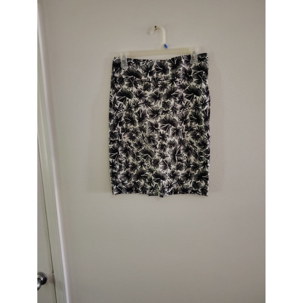 Margaret‎ M Womens Black White Abstract Floral Palm Pencil Skirt Size Medium